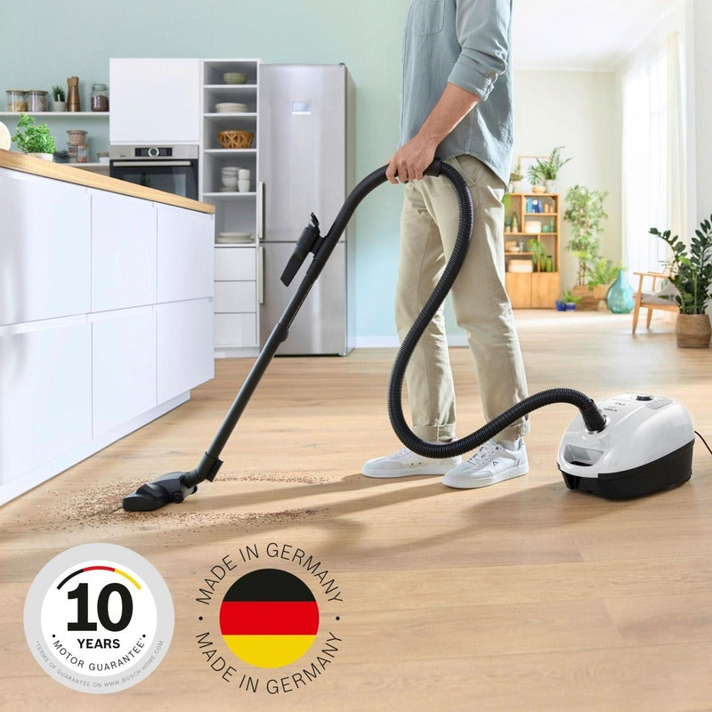 Bosch 带集尘袋吸尘器 Serie 4 BGL38WH2