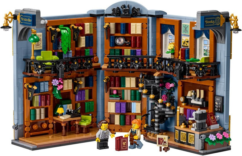 LEGO ® Icons 11379 书店：书中世界