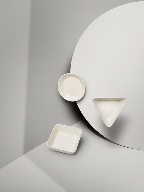Iittala 迷你Teema托盘 12x12cm 白色｜Iittala Mini tarjoiluvati Teema 12x12cm valkoinen