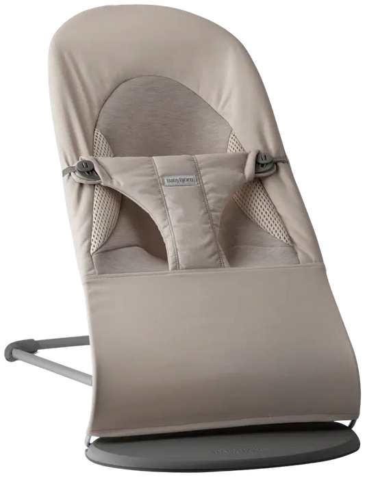 BabyBjörn 婴儿摇椅 balance soft - 三层面料，沙灰色｜BabyBjörn sitteri balance soft - kolmikangas, hiekanharmaa