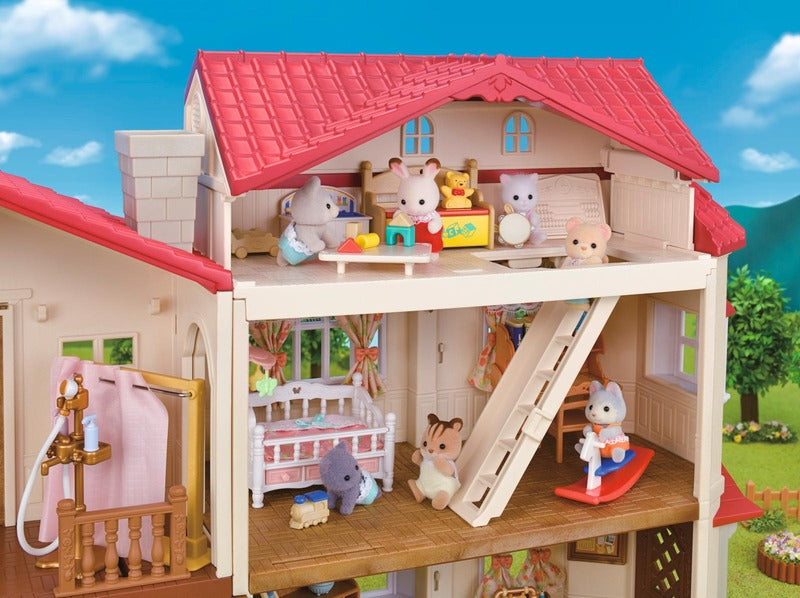 Sylvanian Families 带阁楼的城市住宅｜Sylvanian Families kaupunkitalo ullakolla