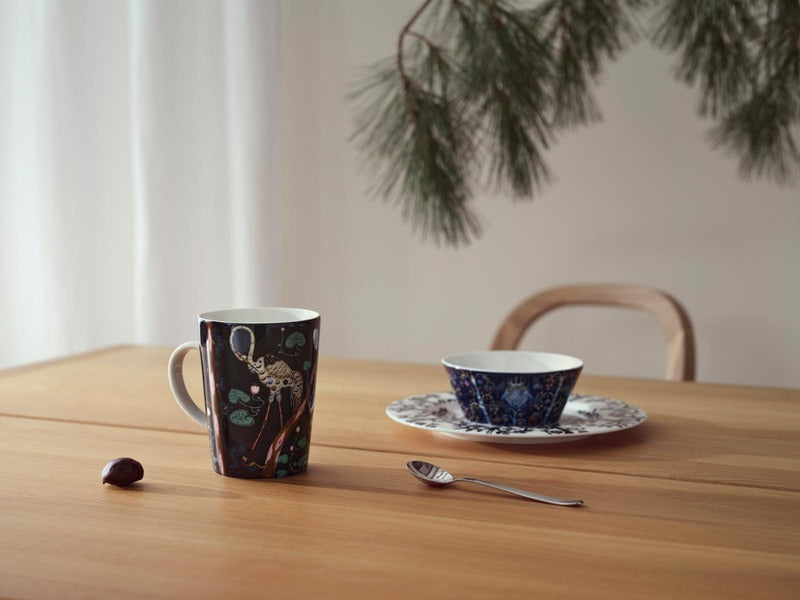 Iittala 泰卡盘子15厘米黑色｜Iittala Lautanen Taika 15cm musta