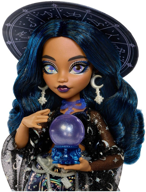 Monster High Moonspell Magic Clairvoyant 娃娃